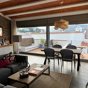 Big Family House In The Center Of El Port De La Selva