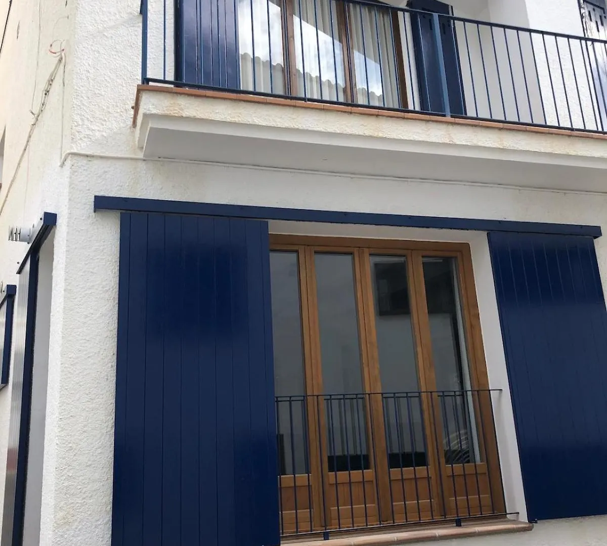 Charming House In Downtown El Port De La Selva Apartment